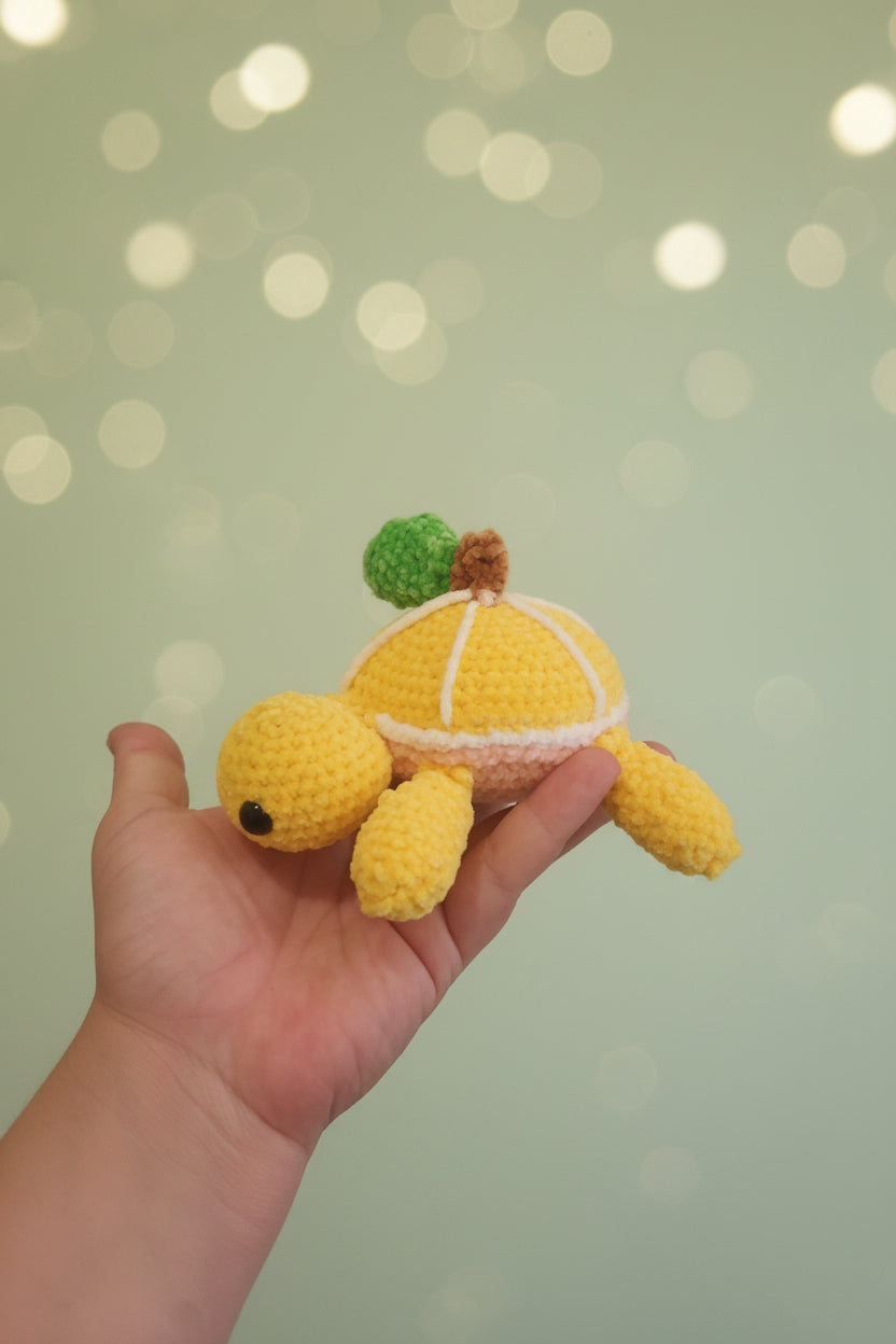 Tortue Citron au Crochet – Collection Tortues Fruitées | Pièce Unique