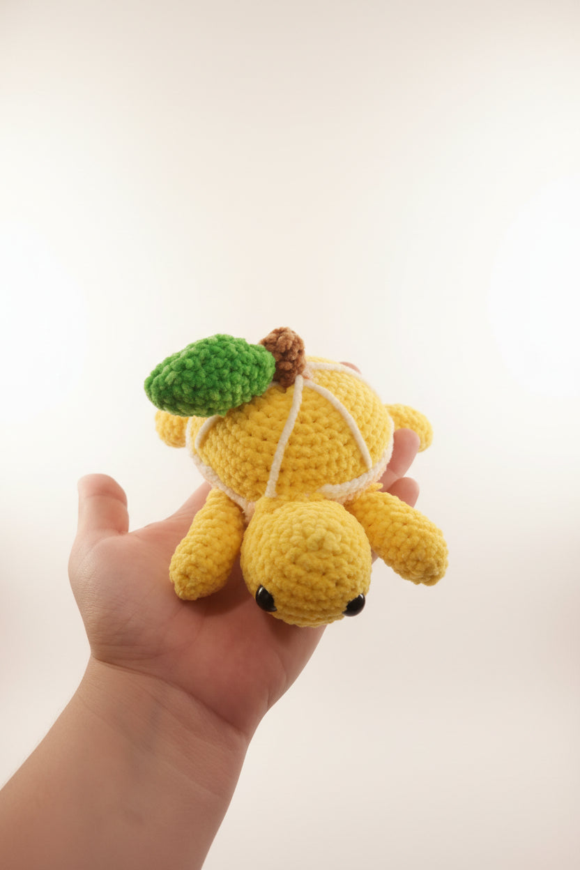 Tortue Citron au Crochet – Collection Tortues Fruitées | Pièce Unique