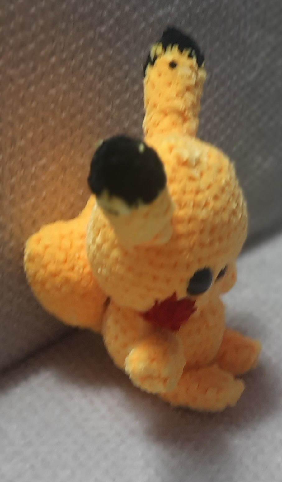 ⚡ Souris électrique inspirée de Pikachu – Création artisanale au crochet